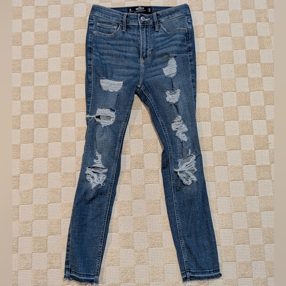 Hollister Distressed Blue High Rise Crop Super Skinny Jeans Size 1